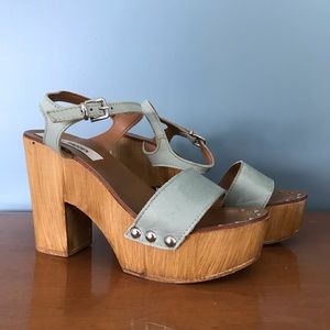 Steve Madden Platform Sandal